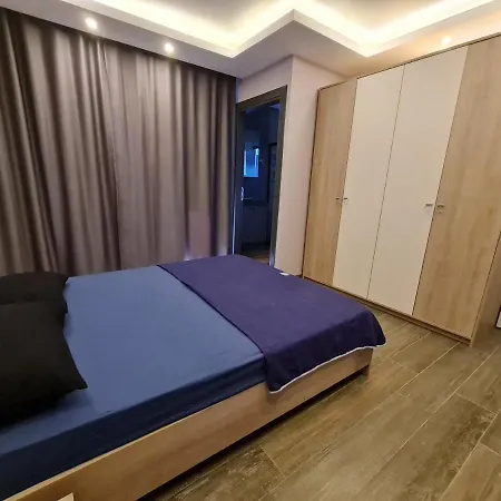 Villa Oezel Havuzlu Lueks *